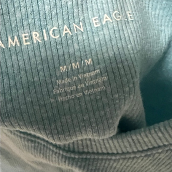 Mixed brands 2 are American Eagle Outfitters Top - Picture 12 of 14